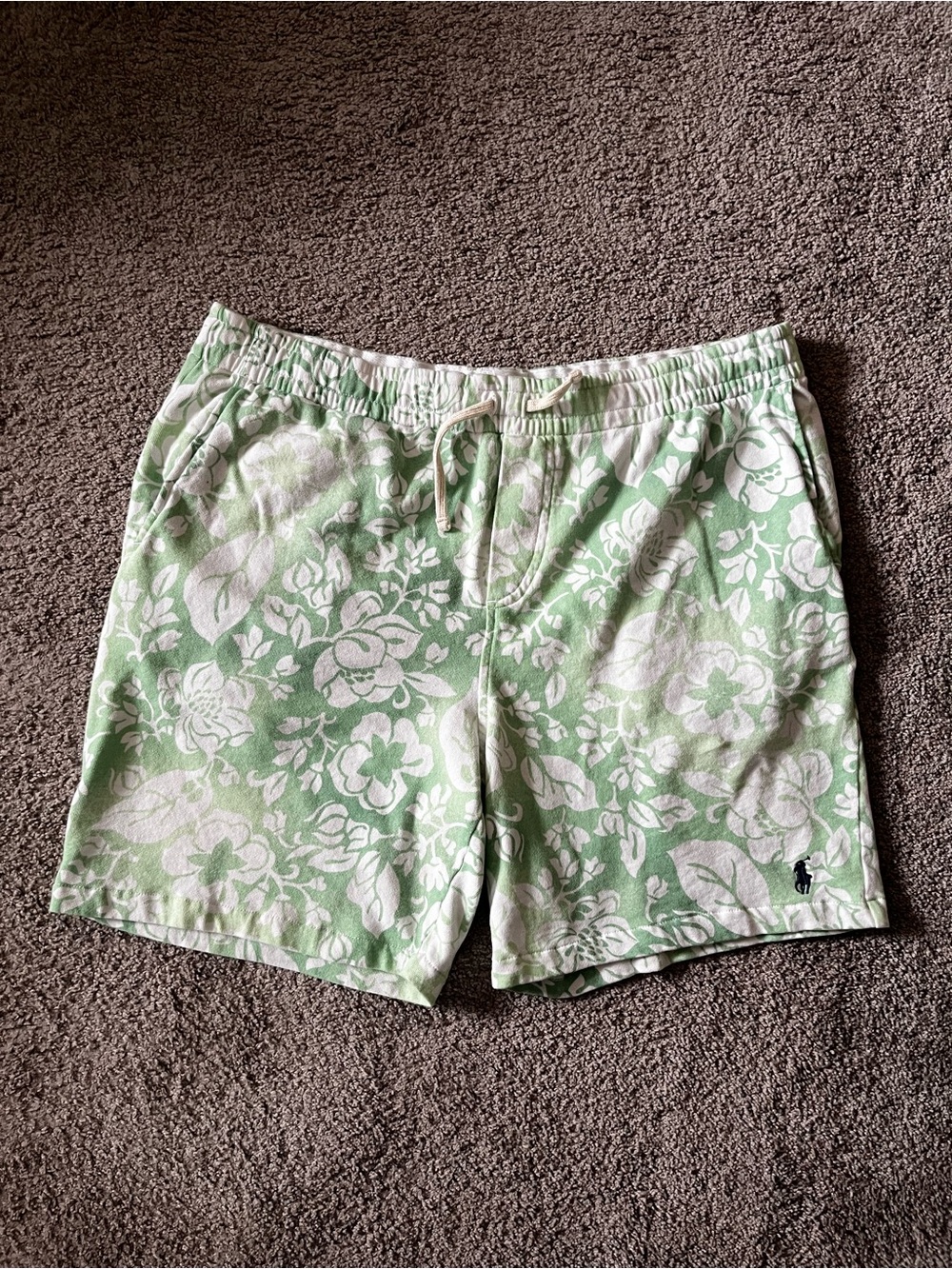 Polo by Ralph Lauren Light Green and White Floral Athletic Shorts - Men’s Size L